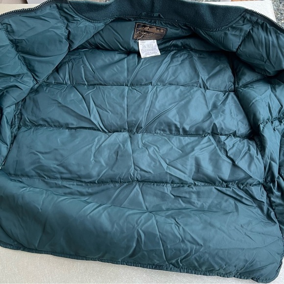 Vintage Eddie Bauer Goose
Down Puffer Vest Men’s Size Small - Picture 5 of 9